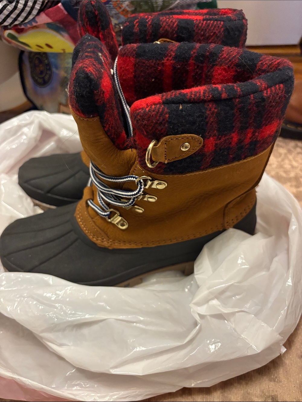 Plaid winter boots
